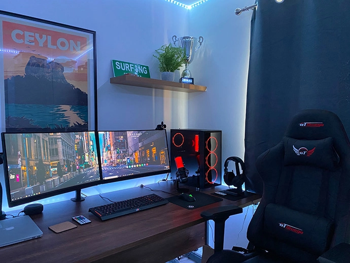 side by side monitor